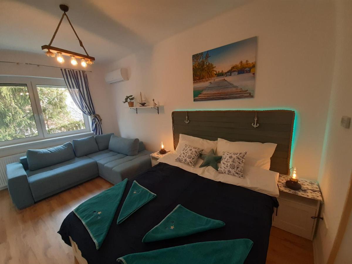 Admiral Apartman Makó Exterior foto